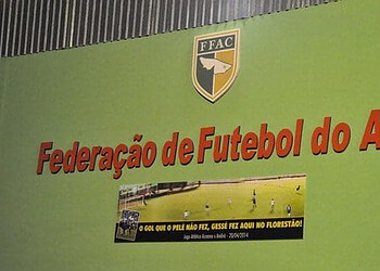 Federação homenageia acreano Gessé com painel