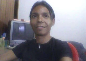 Professor de inglês é encontrado morto dentro de apartamento