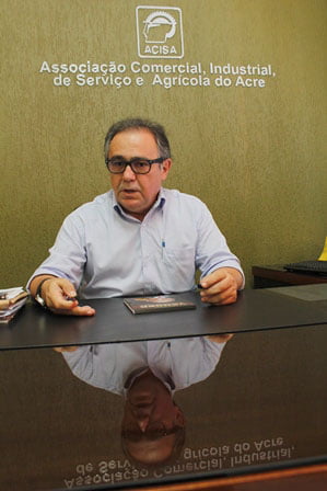 Presidente da Acisa, Jurilande Aragão: preocupação com prejuízos