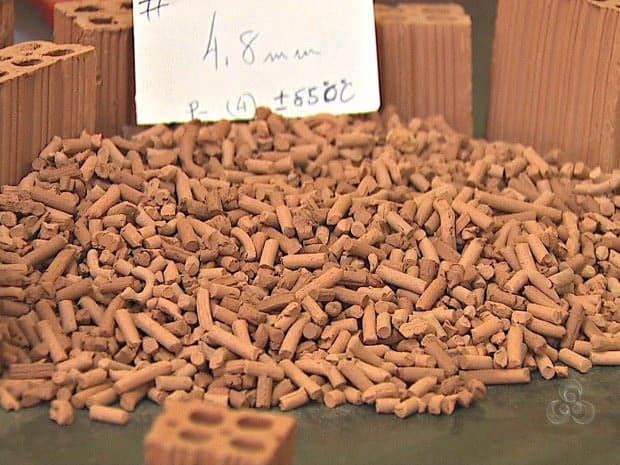 Barro é ideal para ser utilizado em estradas vicinais