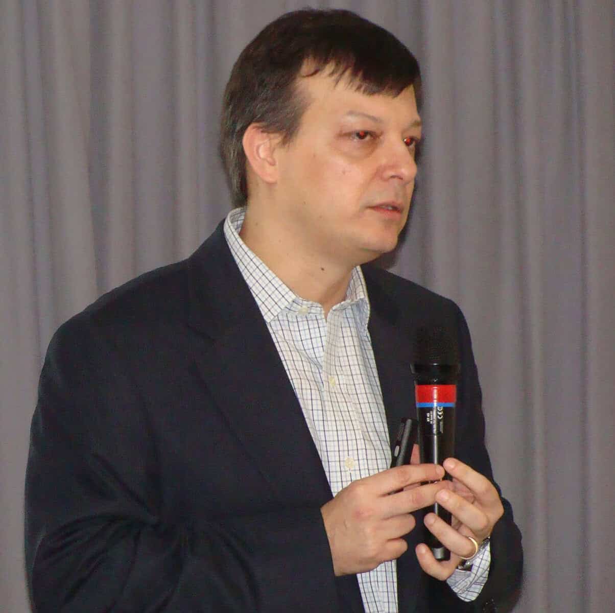 Médico José Eduardo, diretor do Abbvie no Brasil