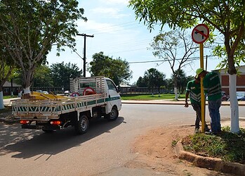 Detran sinaliza mudança de sentido em via principal da Ufac