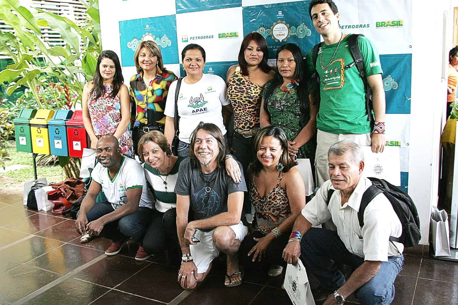 Cantor se encontrou com ativistas e fãs na Capital