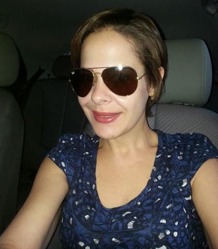 Vivas da coluna para Tereza Couto, que hoje rasga folhinha no calendário e reúne em petit comitè amigos íntimos e familiares. 