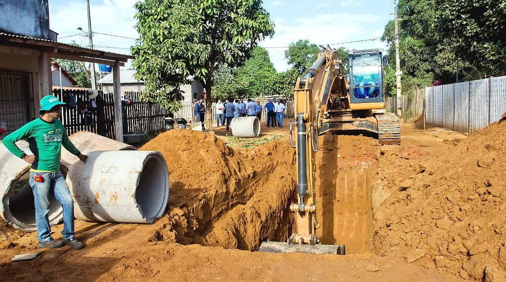 Mais de 15 mil habitantes serão beneficiados com as obras nas ruas do conjunto