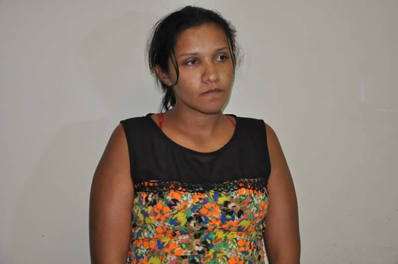 Grávida de 26 anos e adolescente são flagradas furtando lojas