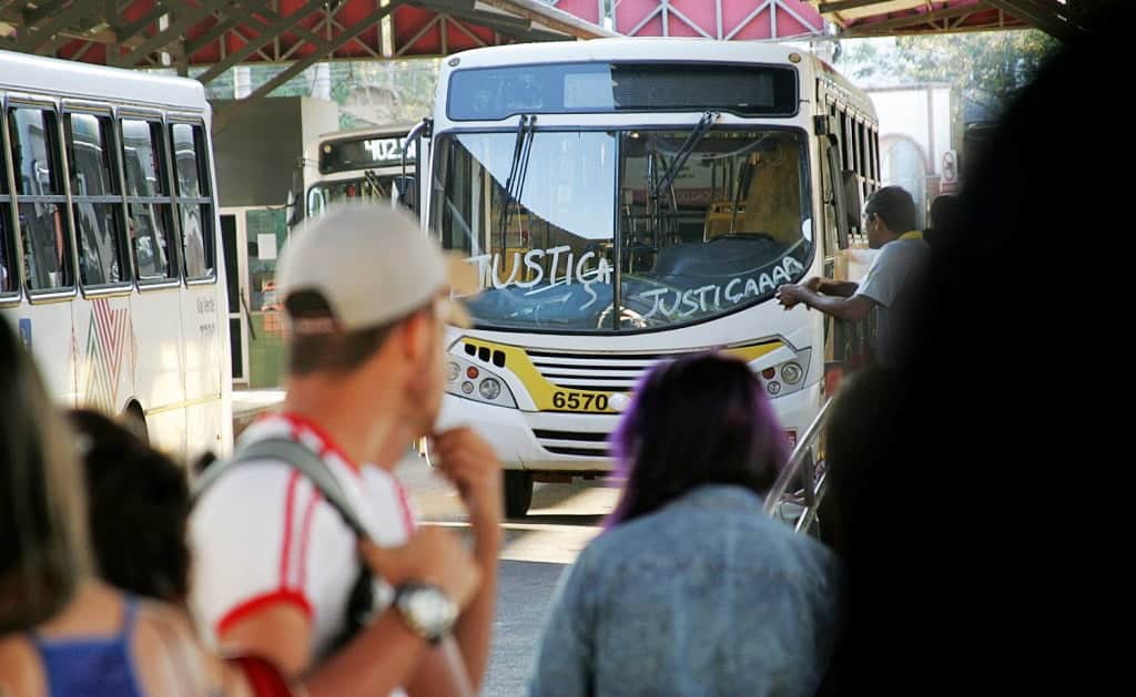Motoristas de ônibus realizaram diversas manifestações durante toda esta terça-feira na Capital Rio Branco