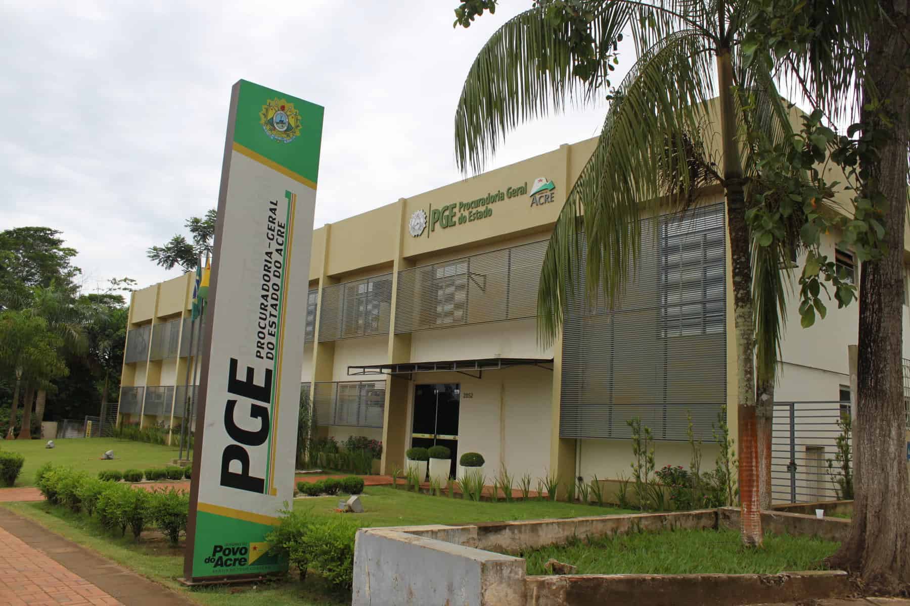 PGE/AC abre vagas para estágio em Tecnologia da Informação e Comunicação 1 Prédio da PGE em Rio Branco: vagas estão em aberto