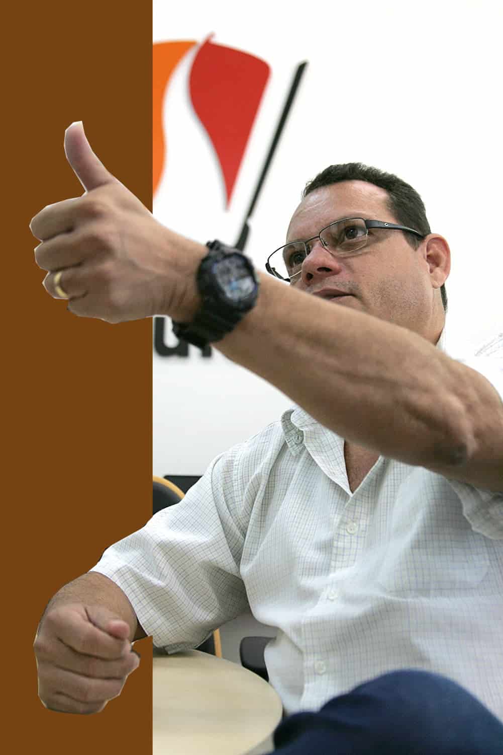 Pesquisador obtém no DNA de árvores maior lucratividade para manejos florestais 2 Quem é Gilson Mesquita Professor/pesquisador na Universidade Federal do Acre Orientador no Doutorado da Rede Bionorte de Biodiversidade e Biotecnologia. Universidade Federal de Goiás