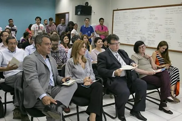 Reitor da Ufac, Minoru Kimpara, afirma que temas debatidos no evento estão relacionados ao Estado