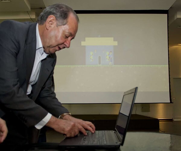 Ministro de Ciência, Tecnologia e Inovação conhece projetos do Núcleo de Economia Criativa Digital