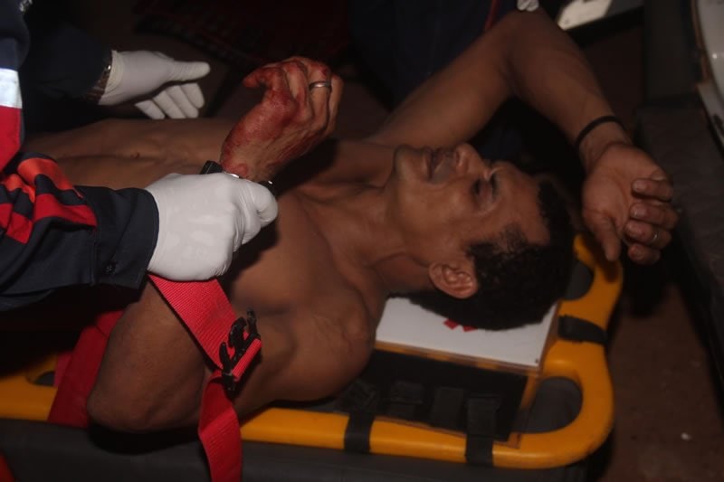 Homem atira em si mesmo acidentalmente 1 Tiro_na_virilha23