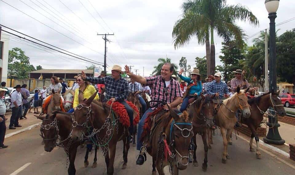 Candidatos ao Governo e Senado participam da Cavalgada