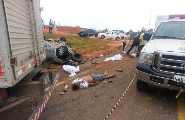 Tragédia na BR 364 2-Embassado