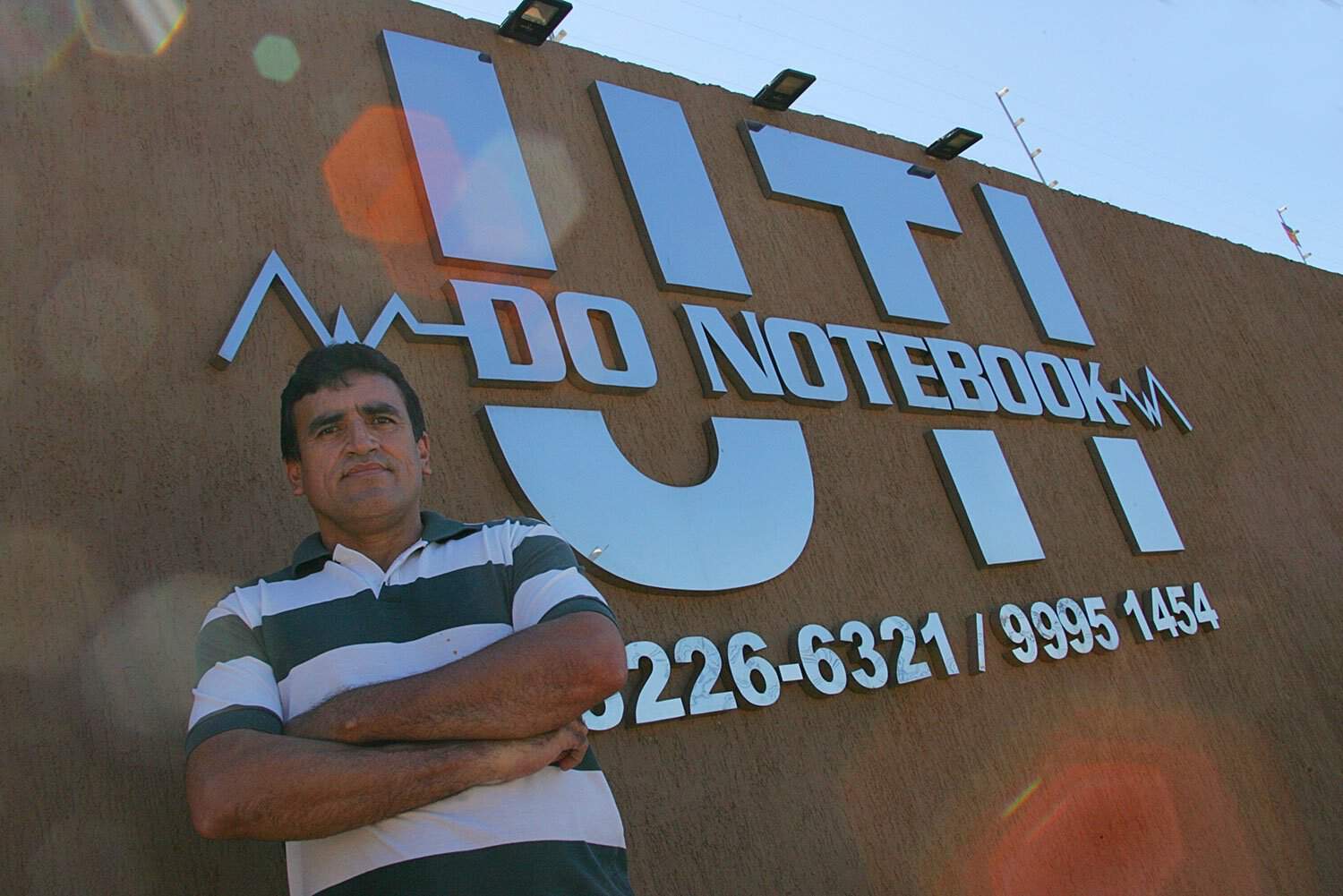 Pesquisador obtém no DNA de árvores maior lucratividade para manejos florestais 3 Aldo administra empresa que já conta com 10 funcionários e bom suporte técnico