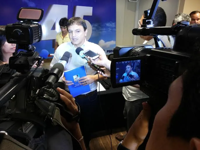 Marcio Bittar apresenta plano de governo em coletiva de imprensa