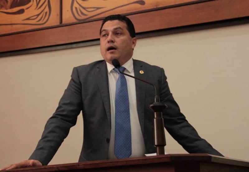 Eber Machado defende que emenda não é inconstitucional