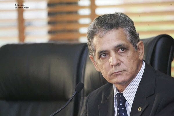 Deputados estaduais investem pesado na reeleição e limite de gastos chega a R$ 1 milhão