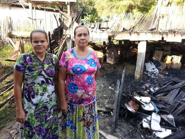 Criança de 6 anos incendeia casa em Cruzeiro do Sul