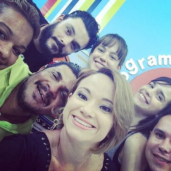 Selfie - Elenco e organizadores da peça ‘Manual para dias chuvosos’, que acontece logo mais na Faao. Programaço pra hoje! 
