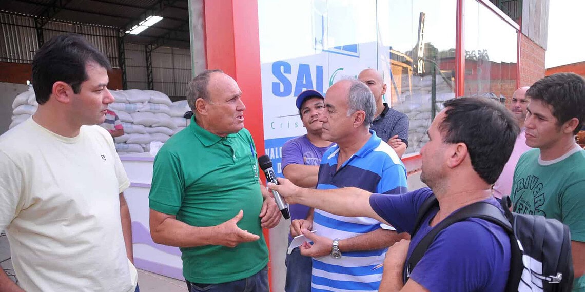 Bocalom e Roberto Duarte fazem caminhada no Cidade Nova