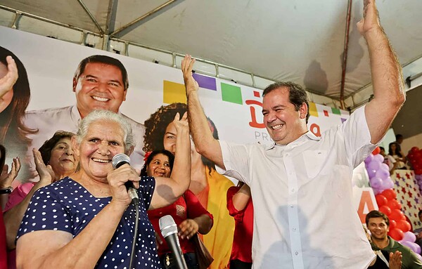Reconhecimento e sensibilidade marcam o lançamento da Central Mulher FPA
