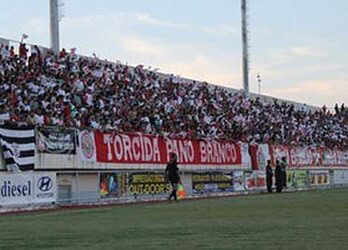 Cinco mil bilhetes foram colocados à venda pela diretoria do Estrelão para a estreia