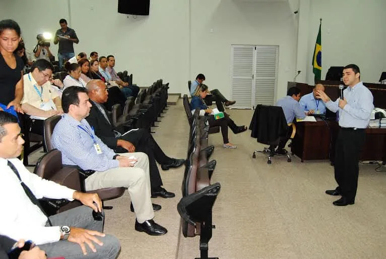 Candidato Marcio Bittar terá mais tempo que Tião Viana