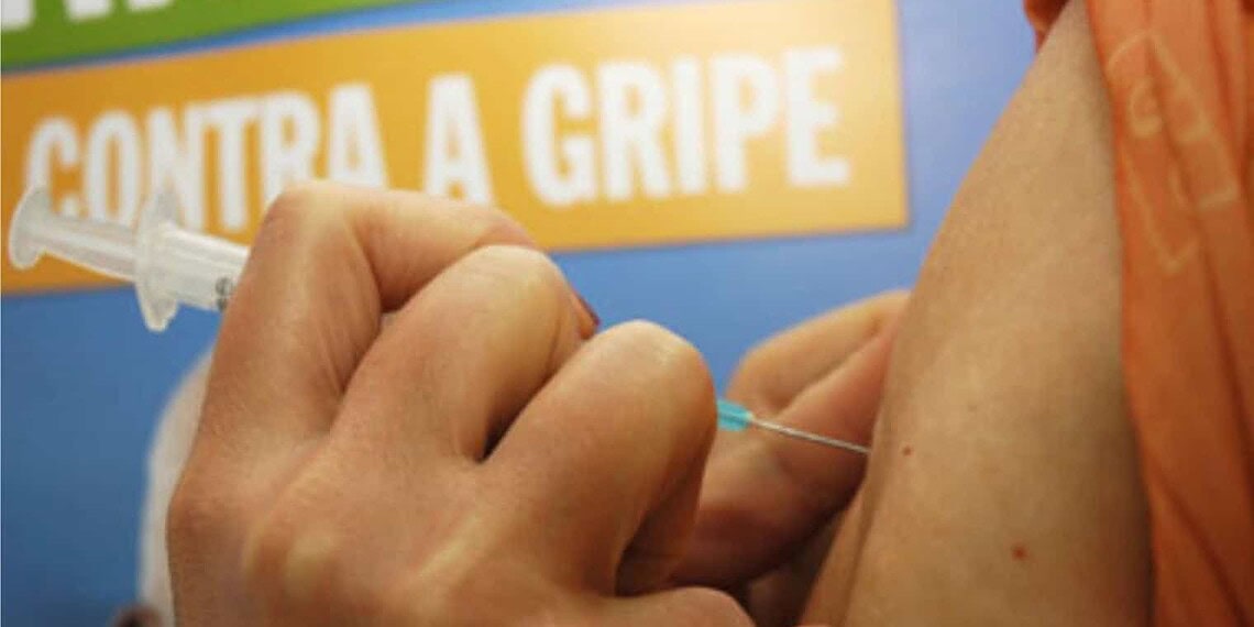 Sesacre disponibiliza vacinas contra gripe em todas as unidades de Saúde e reforça importância da imunização neste período chuvoso 1 Em todo o país, mais de 41 mi de pessoas foram imunizadas