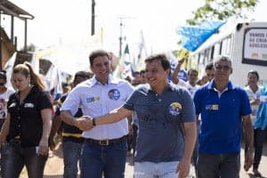 Marcio Bittar foi acompanhado de Gladson na caminhada