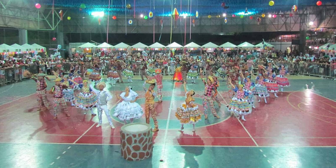 Arraial do Sesc 30 anos de festival de quadrilhas no Acre