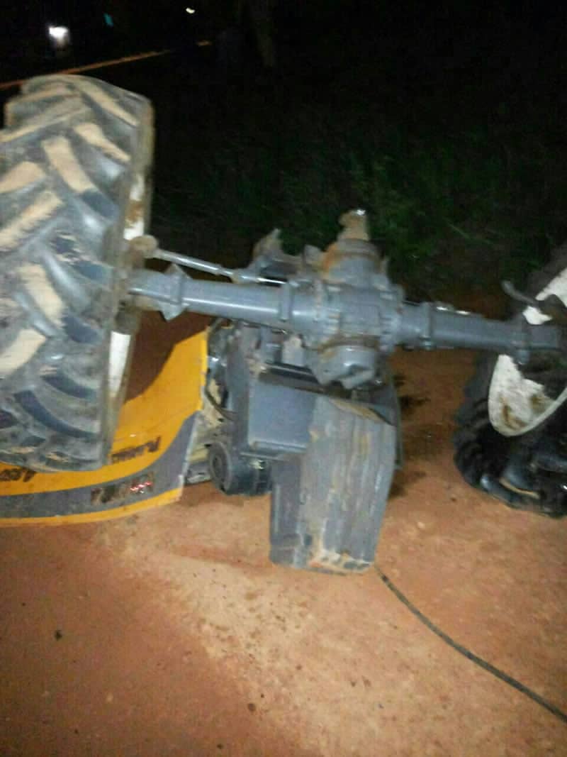 Acidente deixa duas pessoas gravemente feridas na BR-317 2