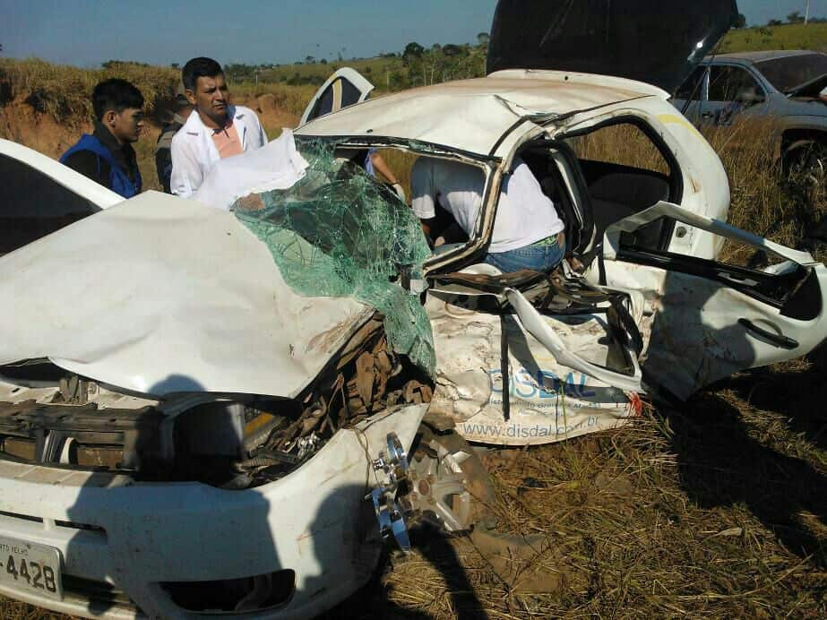 Acidente na BR 317 deixa três pessoas mortas e uma ferida 3