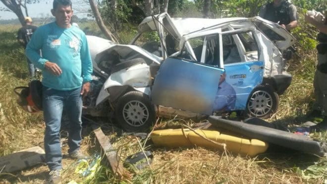 Assessor de candidato morre em acidente de carro perto da fronteira
