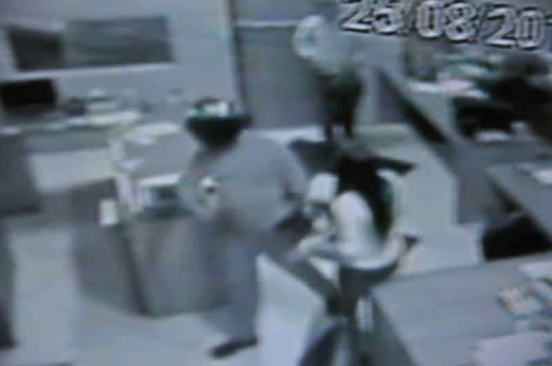 Bandidos assaltam empresa e levam R$ 45 mil 2