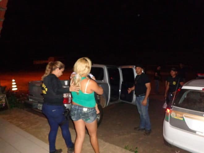 Casal é preso com mais de 2kg de cocaína na BR 317 3