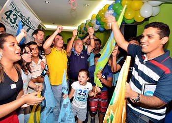 Bocalom e Duarte entregam Comitê Jovem e detalham propostas para trabalho, renda e ensino profissionalizante