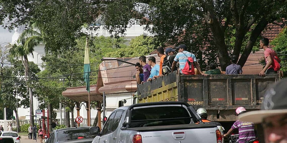 Número de condutores de veículos ultrapassa 200 mil no Acre 1 Nos últimos 4 anos, número de condutores aumentou 24%