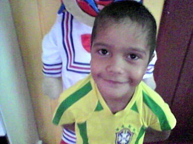 Menino morre dias após cair de árvore e família acusa hospital 1 Menino morre dias após cair de árvore e família acusa hospital