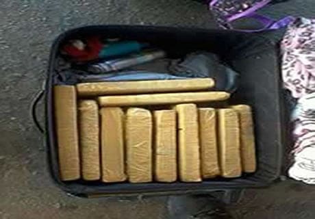 Mulher é presa na Tucandeira com mala cheia de maconha