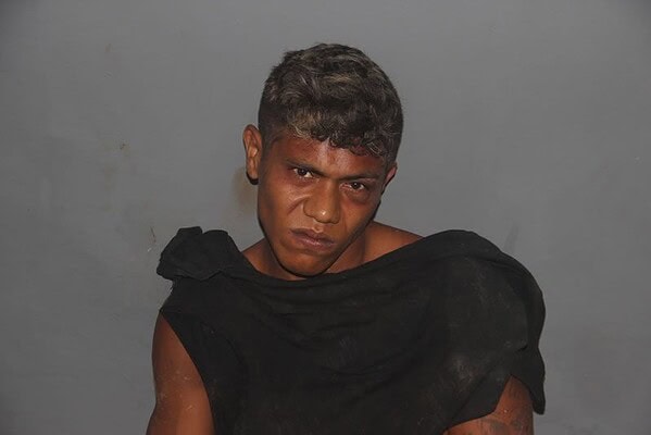 Jovem é preso em flagrante furtando casa no bairro São Francisco