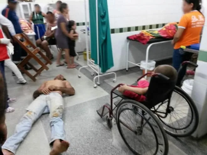 Devido a lotação, Pronto Socorro de Brasiléia teve falta de macas