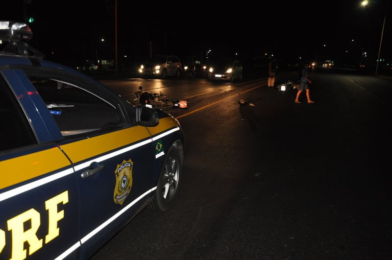 Mulher grávida morre em acidente 7 Mulher grávida morre em acidente na BR-364 11