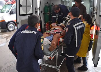 Mulher tem braço decepado em atropelamento no bairro Vila Acre