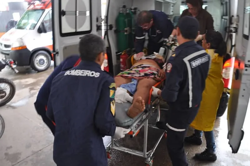 Mulher tem braço decepado em atropelamento no bairro Vila Acre