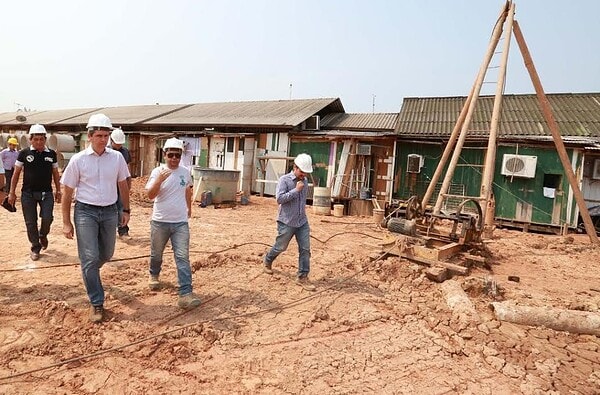 Obras do Shopping Popular avançam com fundações e drenagem