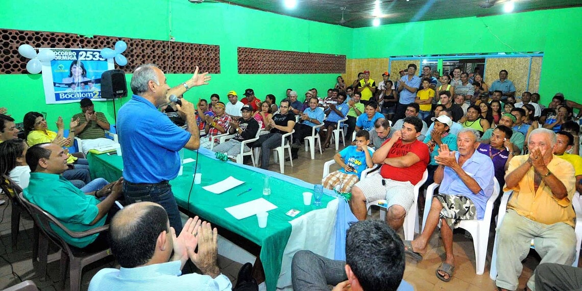 Bocalom e Roberto Duarte inauguram comitês em Acrelândia e Plácido de Castro