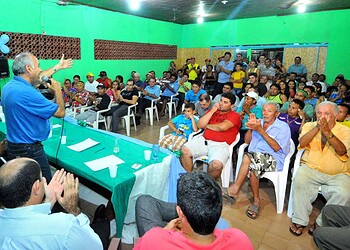 Bocalom e Roberto Duarte inauguram comitês em Acrelândia e Plácido de Castro