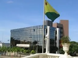 Em período eleitoral, poucos parlamentares comparecem as sessões na Aleac