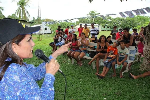 Marcio Bittar faz caminhada em Rio Branco e sua vice Antonia Sales se reúne com ribeirinhos 1 Marcio Bittar faz caminhada em Rio Branco e sua vice Antonia Sales se reúne com ribeirinhos